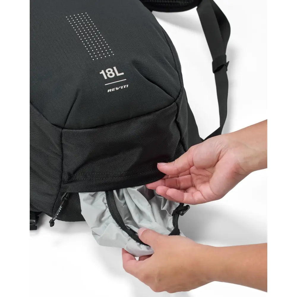 REV’IT! Traject 18L Backpack Black
