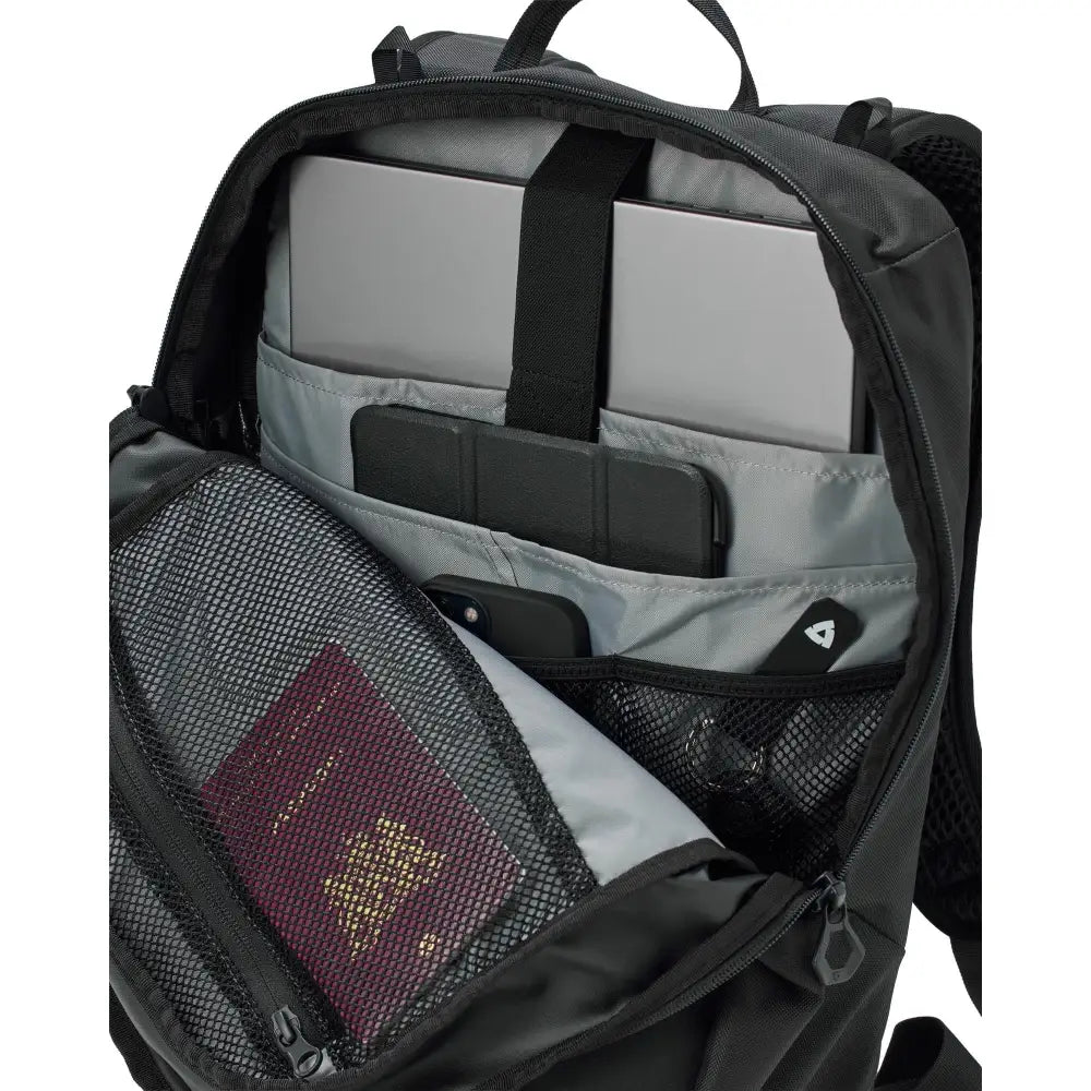 REV’IT! Traject 18L Backpack Black